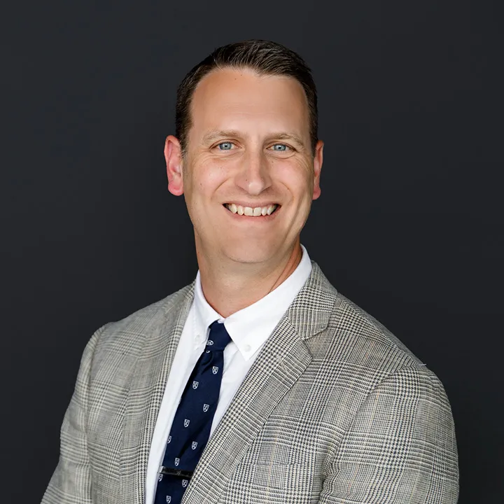 Dr. Robert Schneider, MD