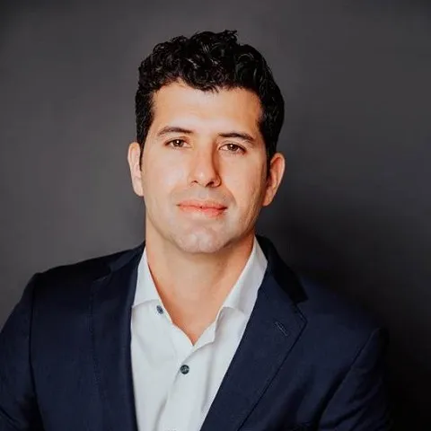 Dr. Lucas Manuel Ferrer Cardona, MD - AUSTIN, TX - Vascular Surgery