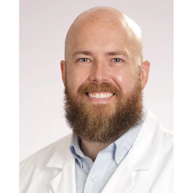 Dr. Luke Allen Beggs, MD - Louisville, KY - Sports Medicine, Family Medicine