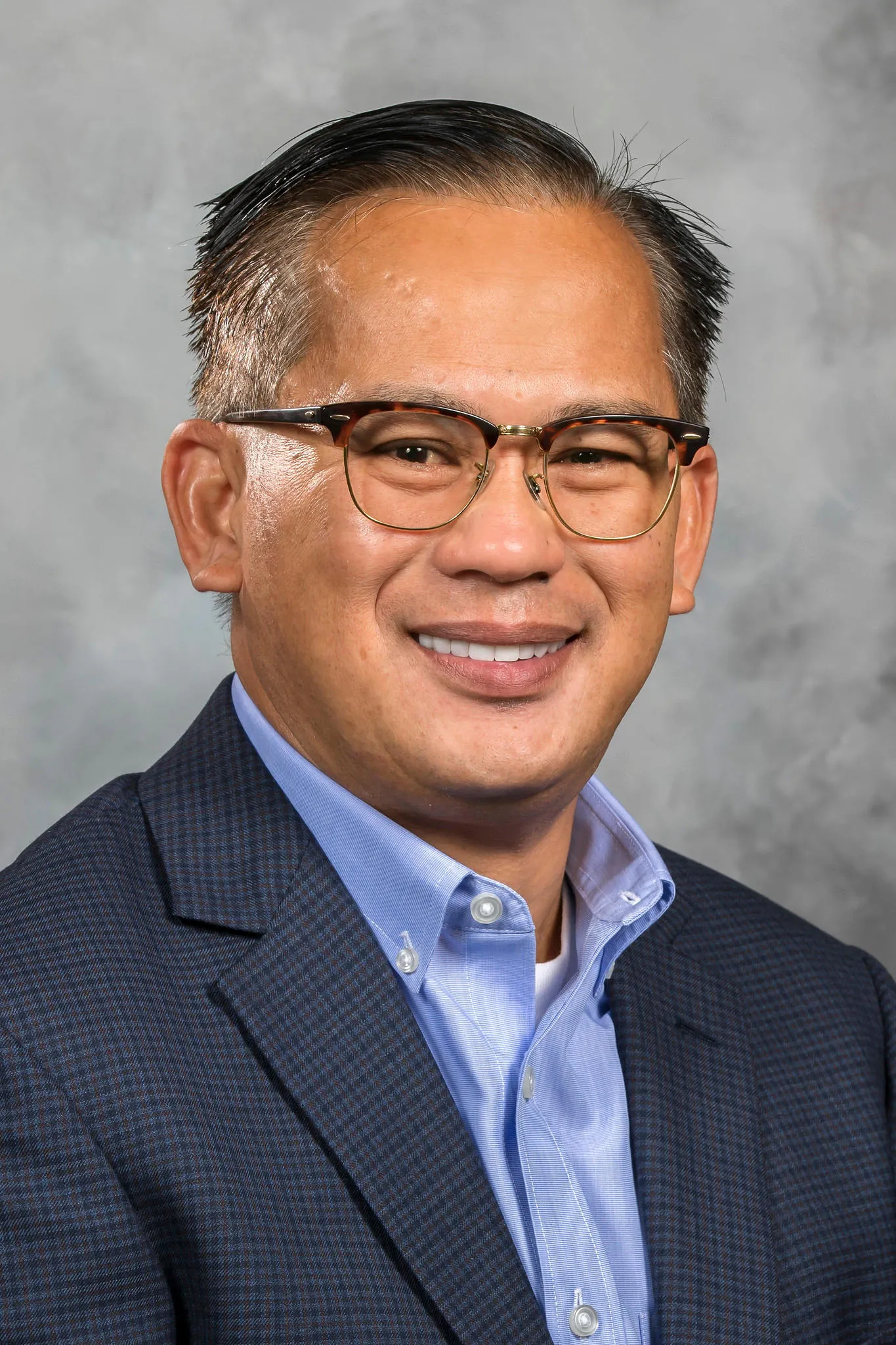 Dr. James C Zozobrado, MD - Chandler, AZ - Neonatology, Pediatrics