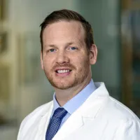 Dr. Nathan Lindquist, MD