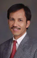Dr. Si Mai Pham, MD - Manhasset, NY - Thoracic Surgery, Critical Care Specialist, General Surgeon, Thoracic Surgeon