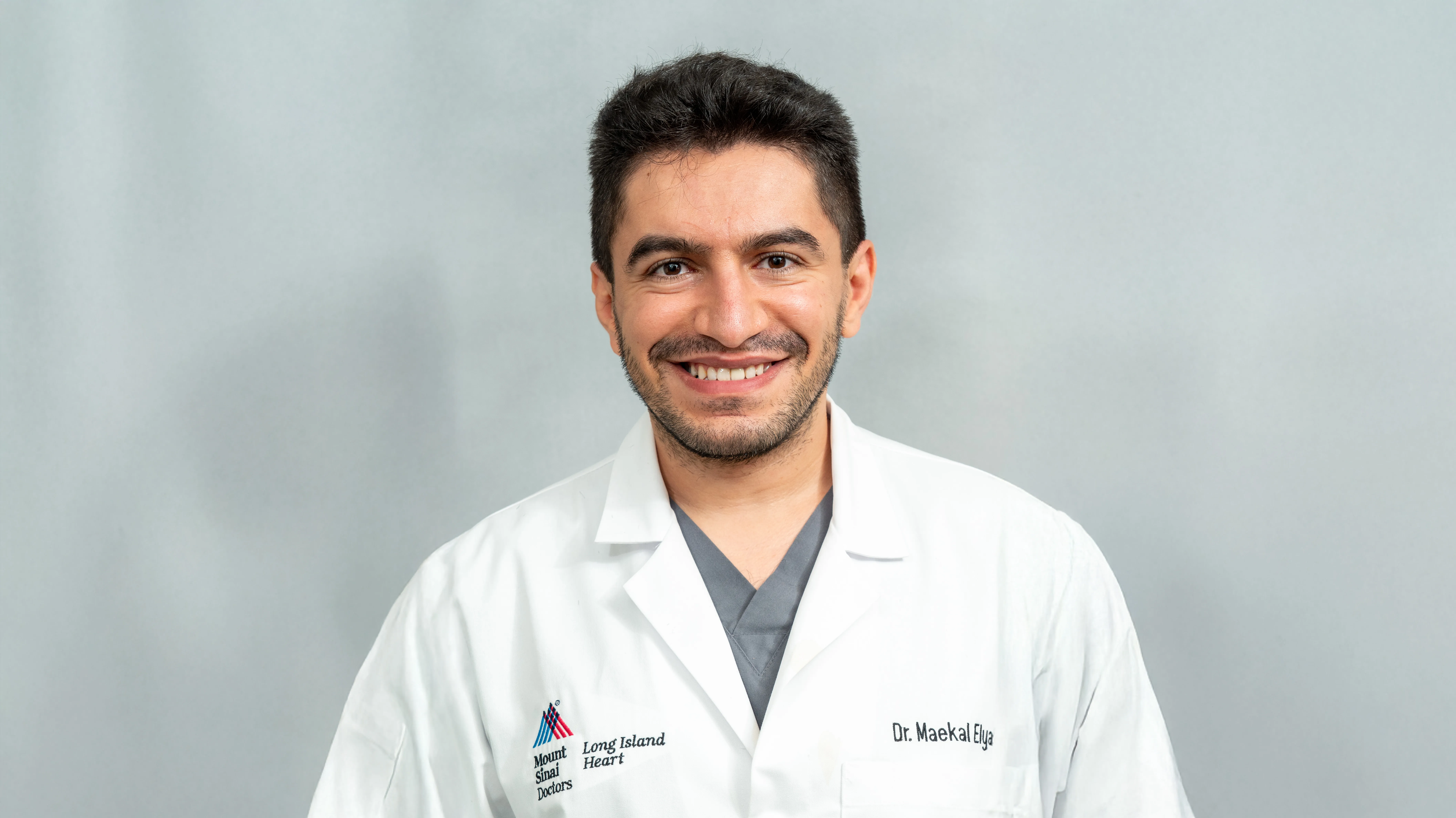 Dr. Maekal Elyasi - Carle Place, NY - Internal Medicine
