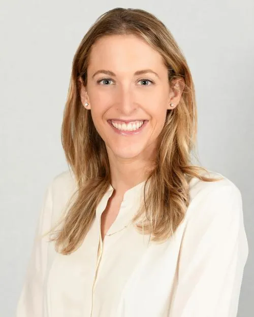 Dr. Jennifer Chapman, MD - Hackensack, NJ - Critical Care Medicine, Pediatric Critical Care Medicine