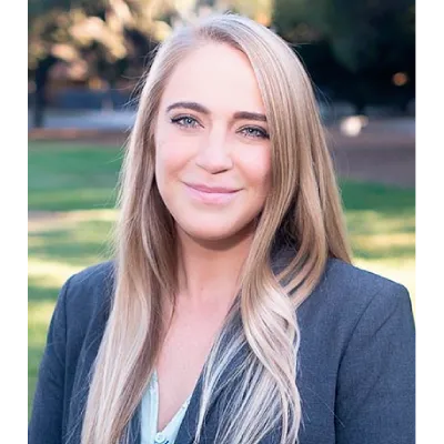 Dr. Lindsay Scott Moore, MD - Palo Alto, CA - Otolaryngology-Head & Neck Surgery, Otolaryngology-Head And Neck Surgery
