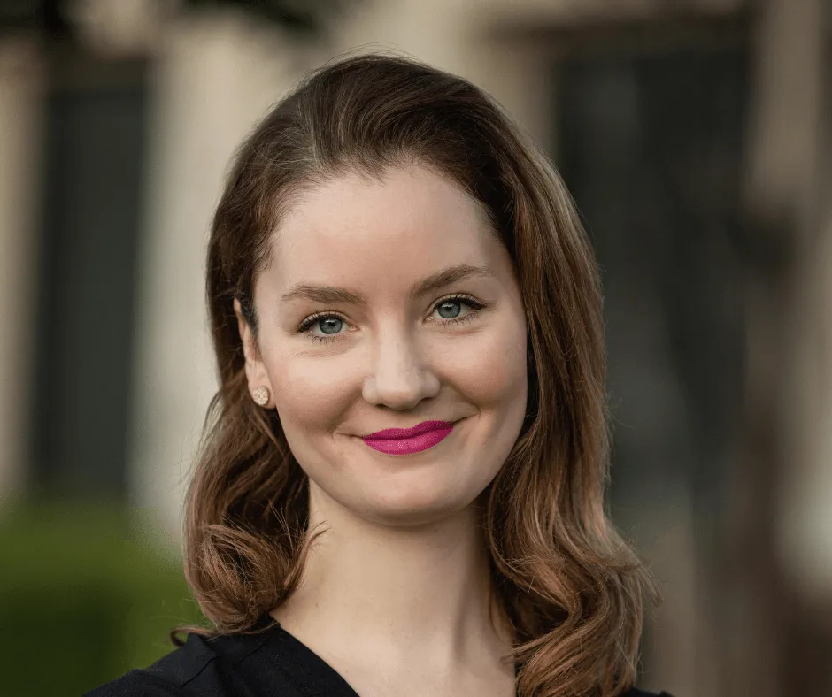 Dr. Lauren Whipple, MD - San Antonio, TX - Plastic Surgery, Bariatric Surgeon, General Surgeon, Plastic Surgeon