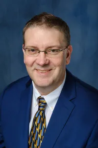 Dr. Giles Peek, MD - Gainesville, FL - Thoracic Surgery