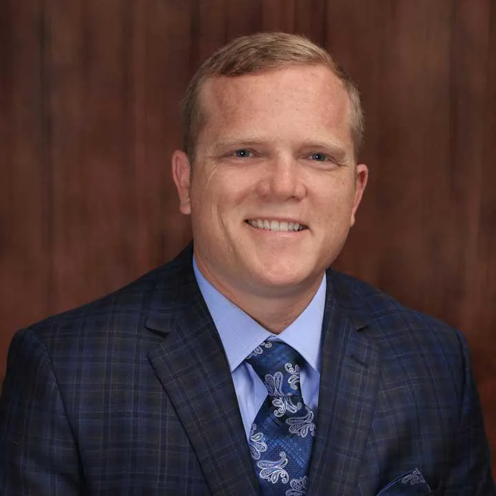 Dr. Tab Law, DO - Quincy, IL - Hospital Medicine