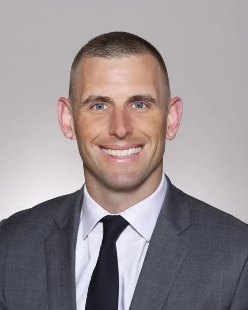 Dr. Travis L. Hughes, MD - Spokane Valley, WA - Sports Medicine, Sport Medicine Specialist