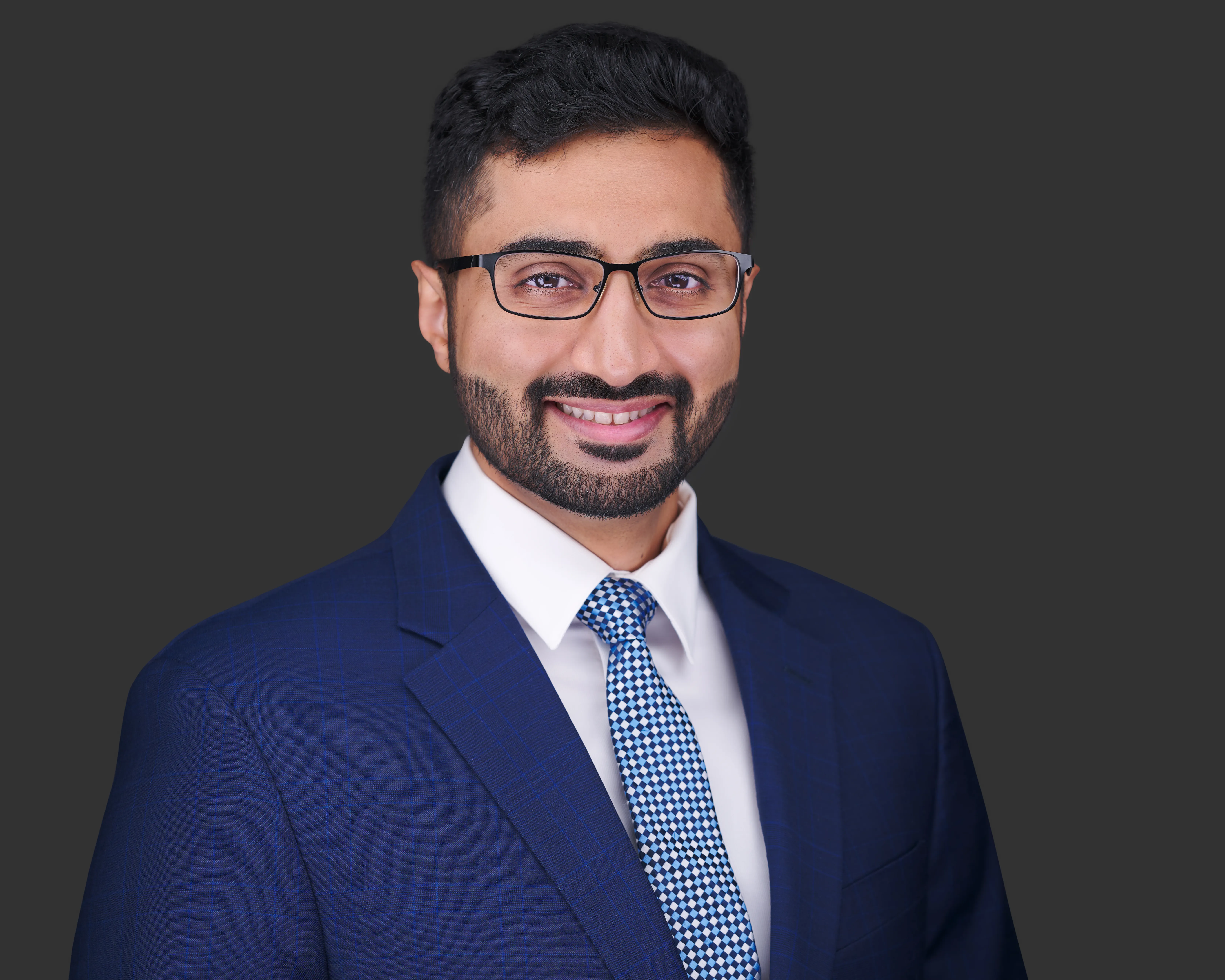 Dr. Abbas Naqvi, MD