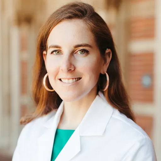 Dr. Kristin Ann Hutkin, DDS - Newhall, CA - Prosthodontics, Periodontics, Dentistry, Oral & Maxillofacial Surgery