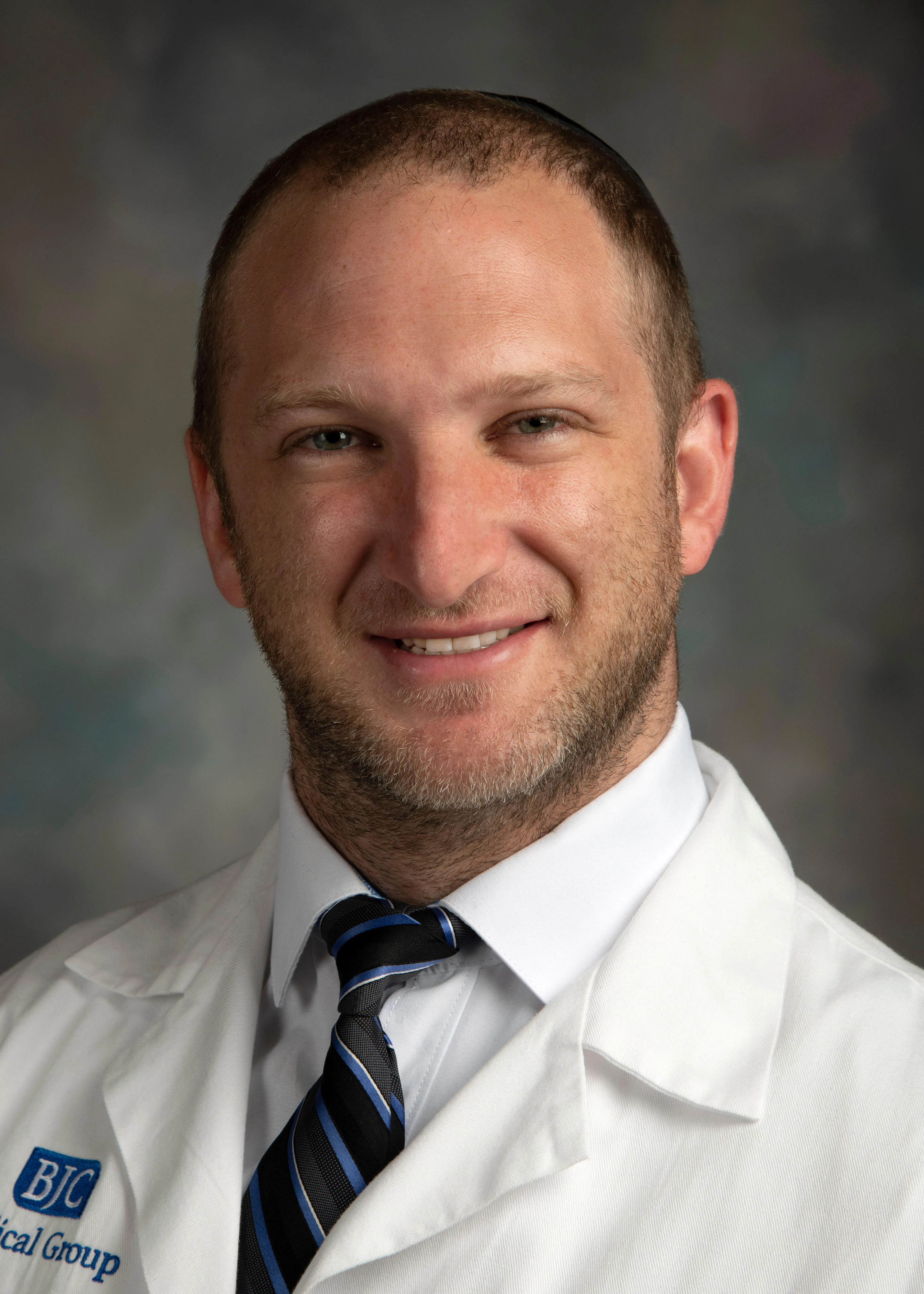 Dr. Raffy Gutman, MD - Saint Louis, MO - Family Medicine