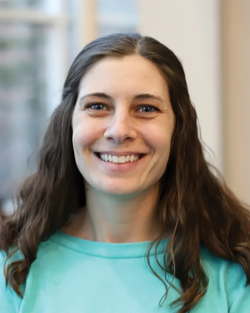 Dr. Sara Franzen, MD - Allegan, MI - Pediatrics, Internist/pediatrician