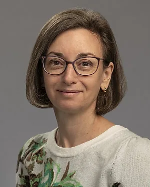 Dr. Ariel Leifer, MD - Chicago, IL - Family Medicine