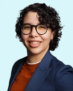 Dr. Indhira De La Cruz Alcantara, MD - Everett, WA - Nephrology, Nephrologist