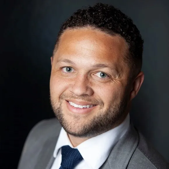 Dr. Centrael Tyson Evans, MD