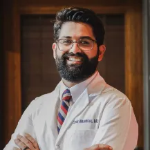 Dr. Uzair Mushtaq, MD