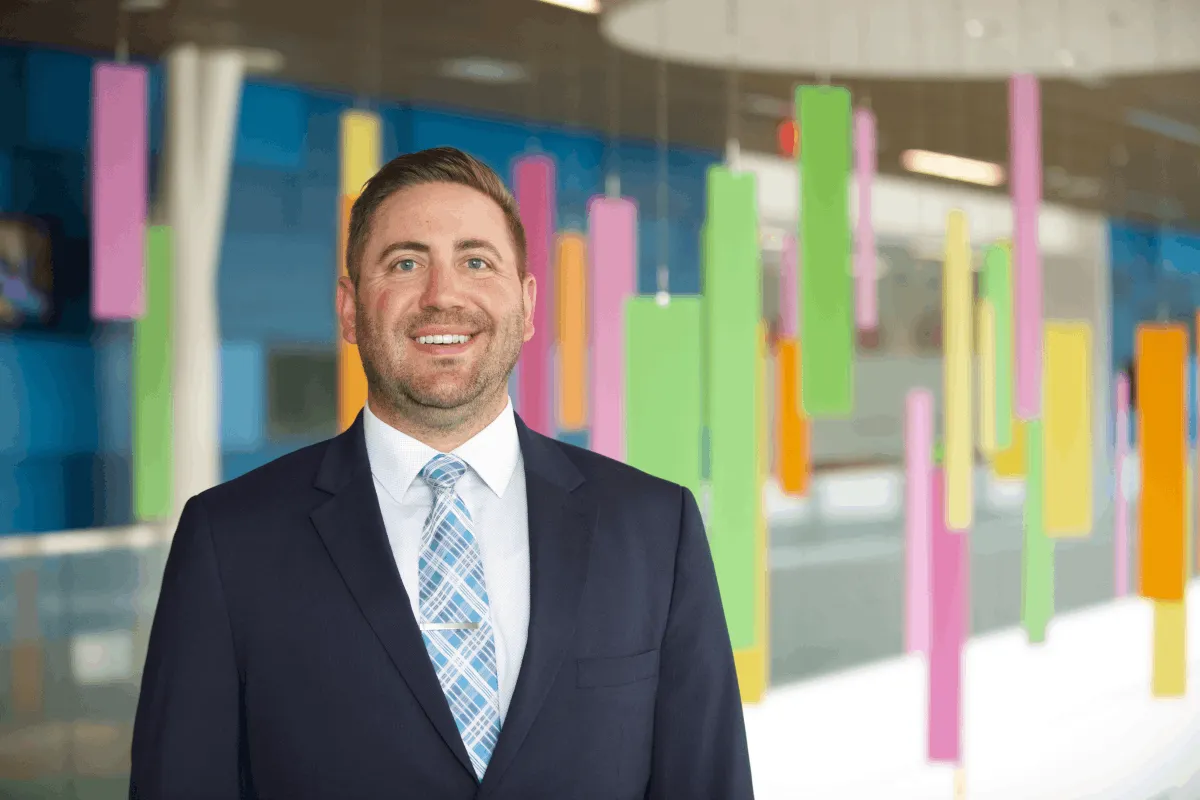 Dr. Daniel Smith, MD - Akron, OH - Pediatrics, Internist/pediatrician