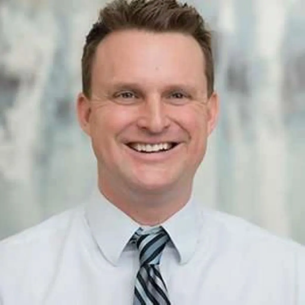 Dr. Robert De Young II, DC - Buffalo, MN - Chiropractor, Neuromuscular Medicine