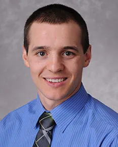 Dr. Lucas Domingo Amuchastegui - Central Point, OR - Family Medicine