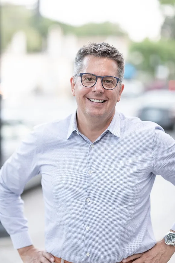 Dr. Ryne David Devries, DC - Minneapolis, MN - Chiropractor