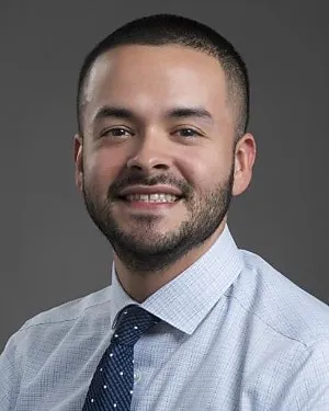 Dr. Octavio A. Vega, MD - Chicago, IL - Internal Medicine