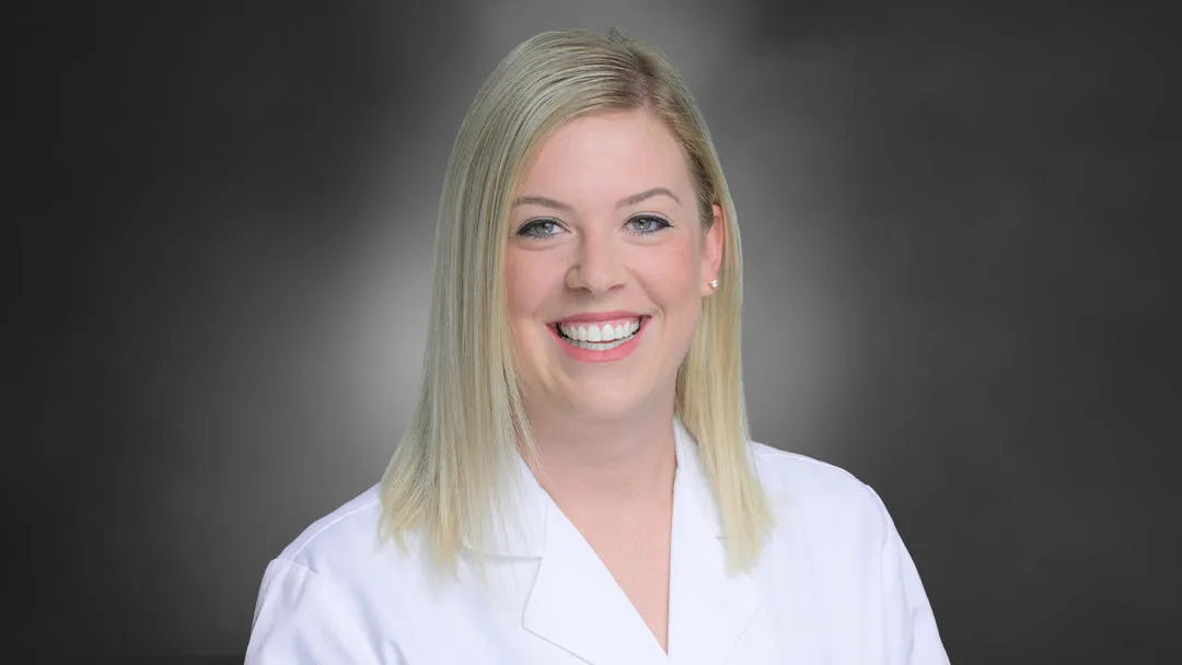 Dr. Kellsey R Thole - Breese, IL - Nurse Practitioner, Geriatric Medicine