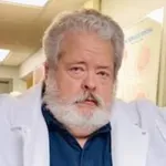 Dr. Richard M McCready, DC