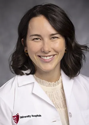 Dr. Kelsey Lewis, DC - Beachwood, OH - Chiropractor