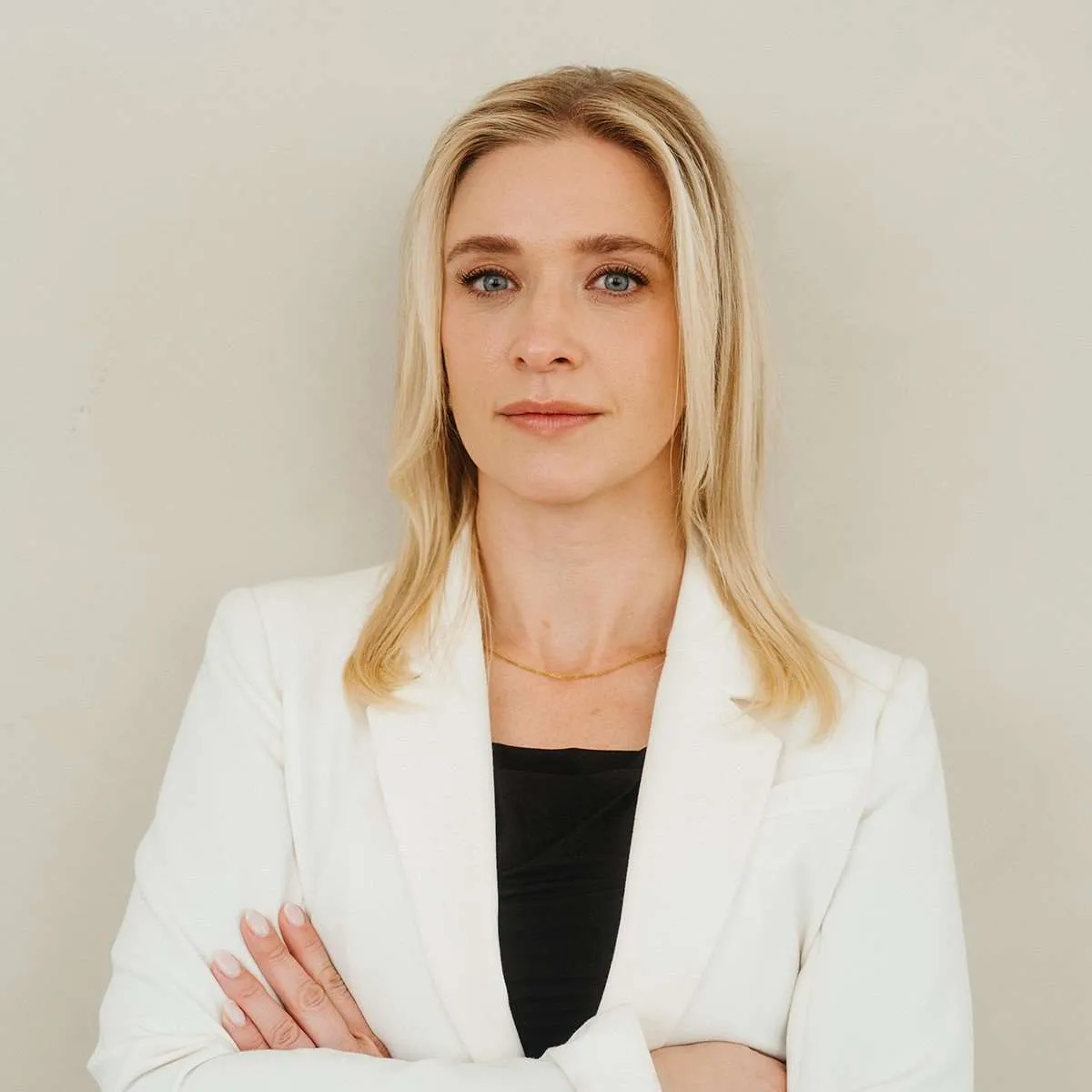 Dr. Caelainn Coffman Rhoane
