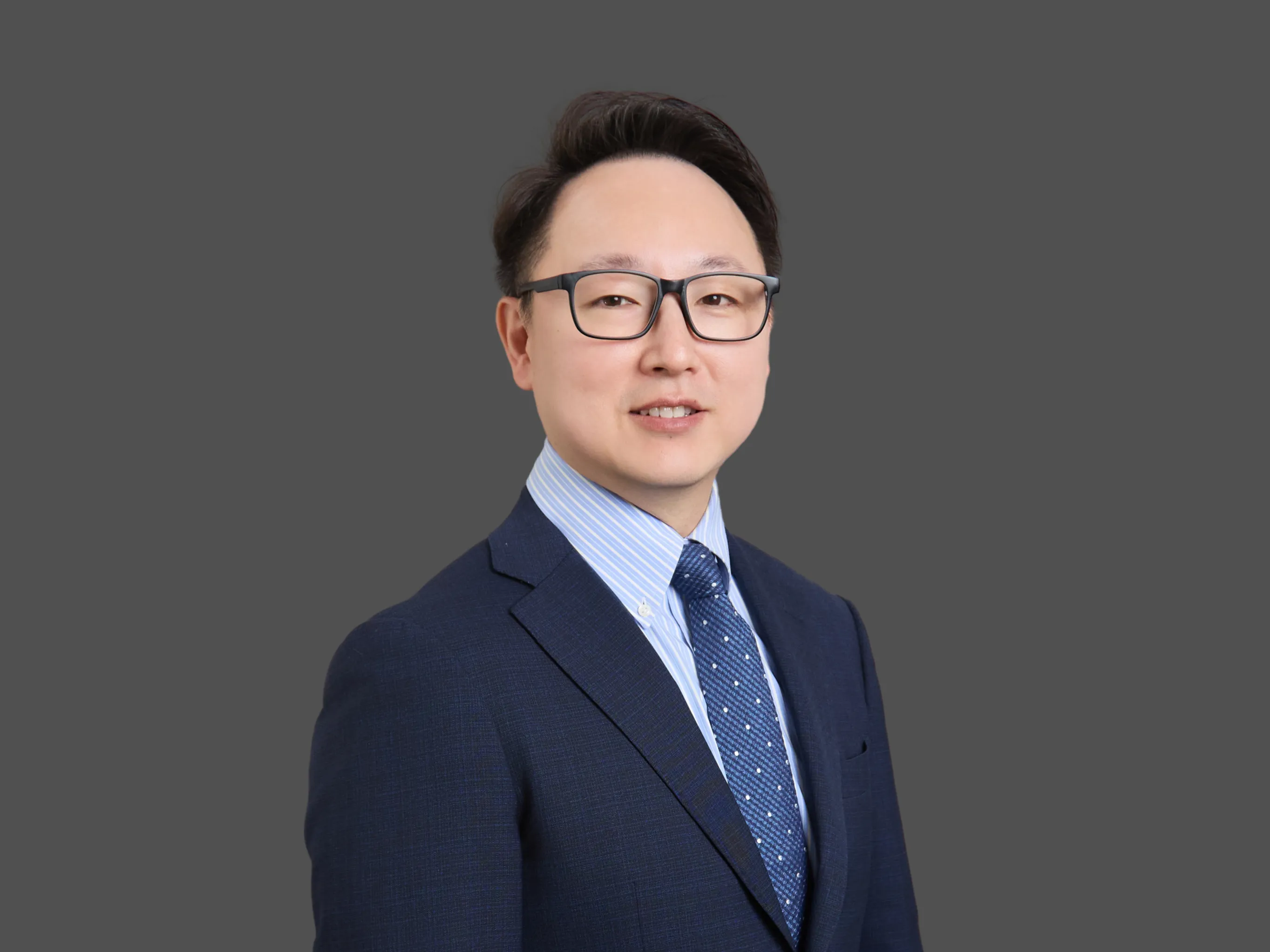 Dr. Charlie Yoo