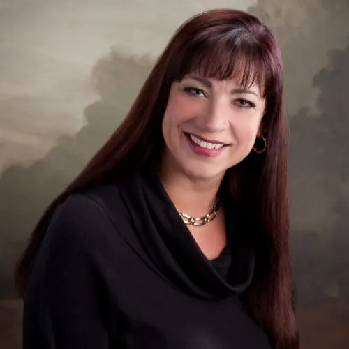 Dr. Antonina "Tina" Mckay, DC