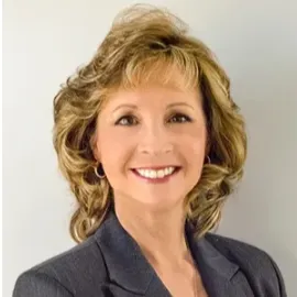 Dr. Kelley Helmendach, DC