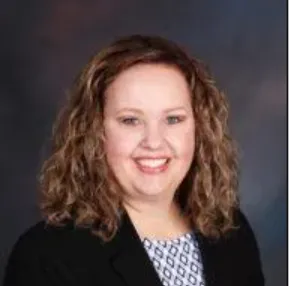 Dr. Joelle Naomi Herman, DC - Wayne, NE - Chiropractor