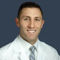 Dr. Oliver Tannous, MD - Washington, DC - Orthopedic Surgery