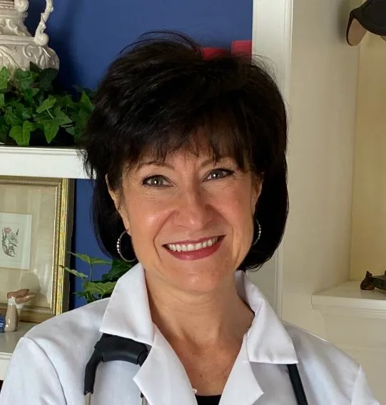 Dr. Denise M. Shostek, DC, ND, DC - Wheaton, IL - Physical Therapy, Chiropractor, Naturopathy, Neuromuscular Medicine