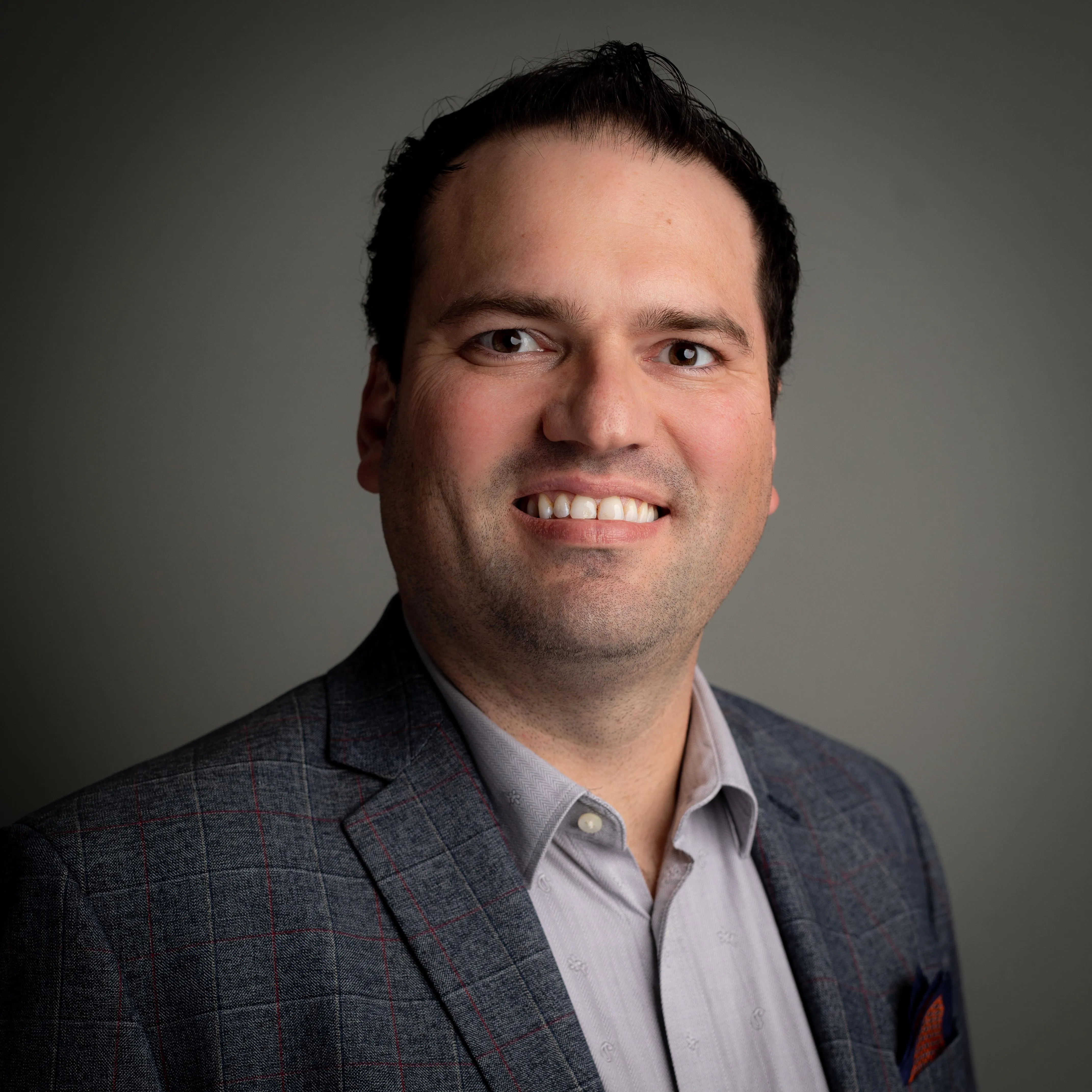 Dr. Steven Klumb