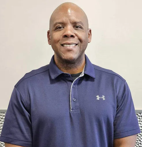 Dr. Damian Q Davis, DC - Bloomingdale, IL - Chiropractor