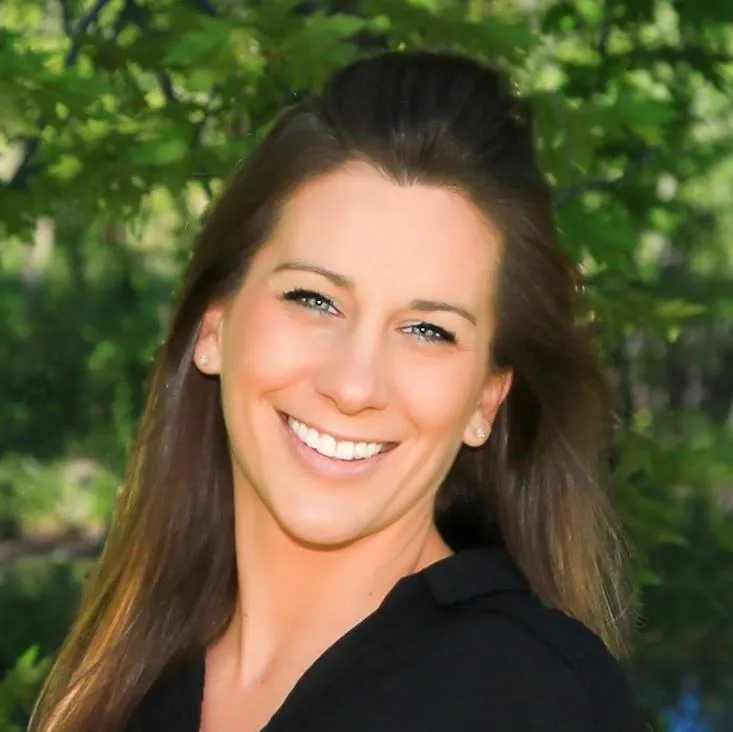 Dr. Sandy Lynn Behnke, DC
