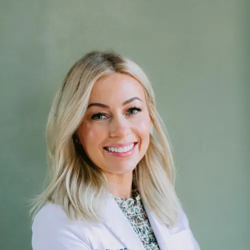 Dr. Elizabeth Kate Mcclain, DDS - Kansas City, MO - Dentistry, General Dentistry