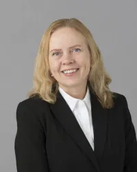 Sara A Barsness, DDS, MS - Forest Lake, MN - Endodontics