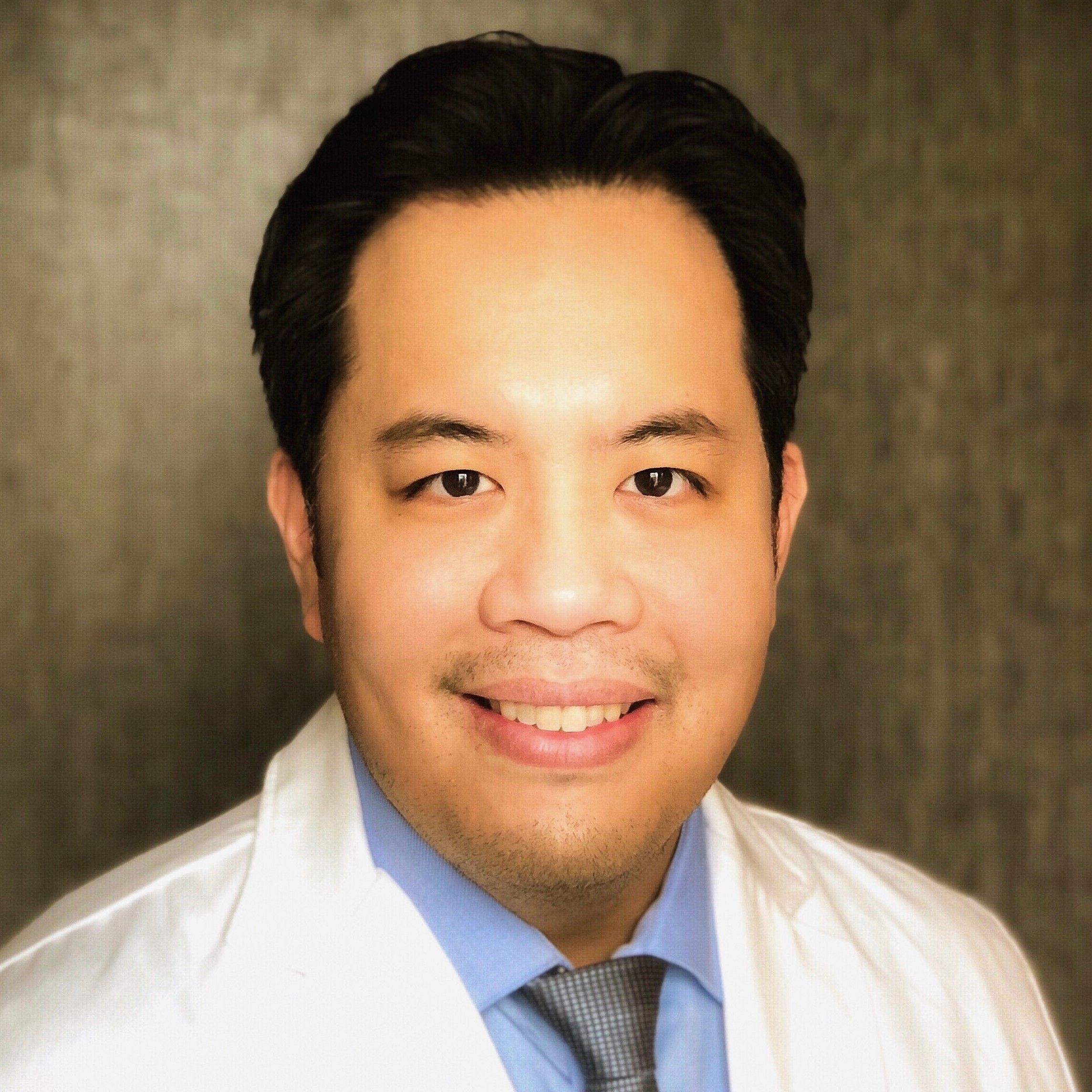 Dr. Quinn Chan, DMD, MS, CAGS, DDS - Lincoln, MA - Dentistry, Endodontics, Periodontics, Prosthodontics