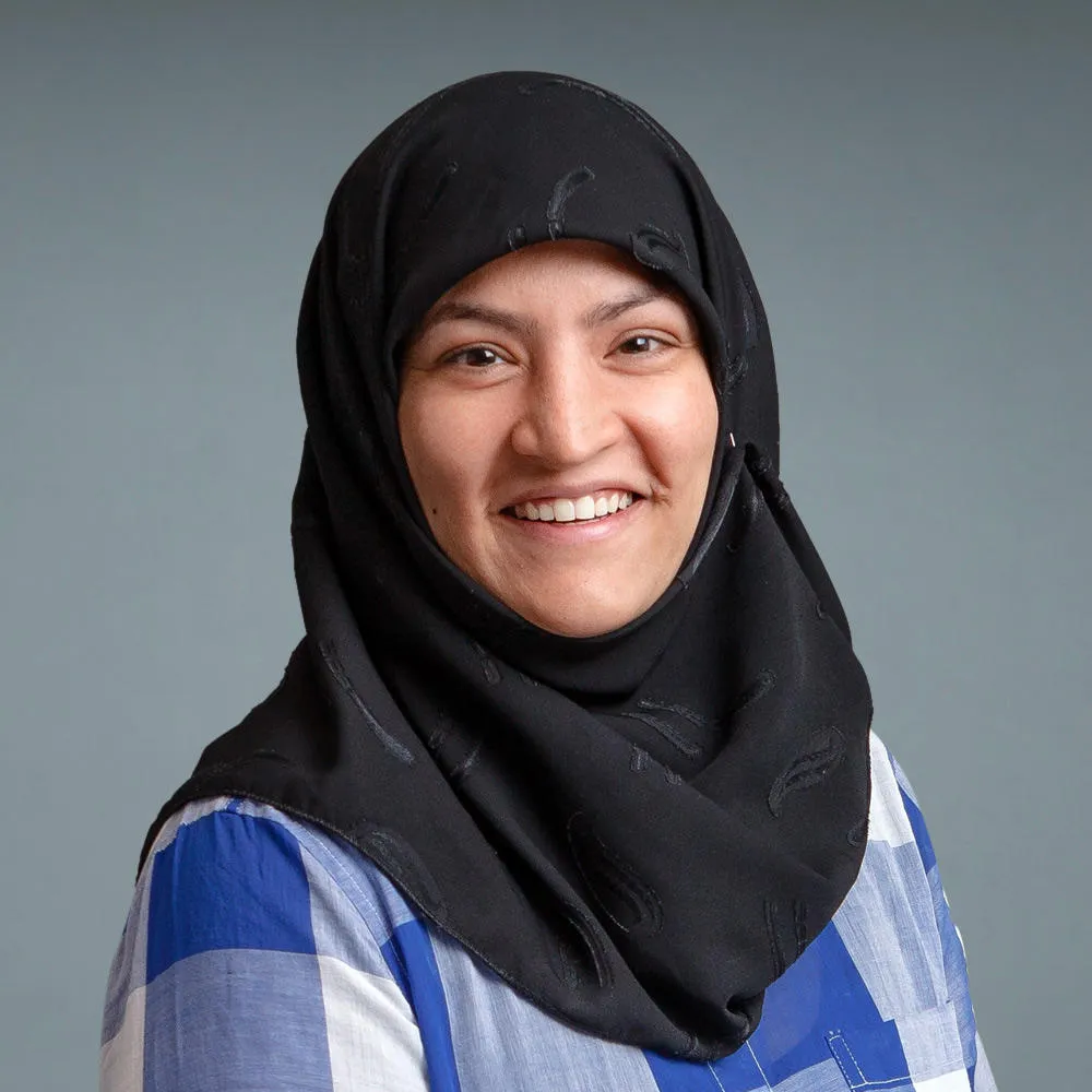 Dr. Hina Abbas Naqvi, MD - New Hyde Park, NY - Oncology, Hospital Medicine, Internal Medicine