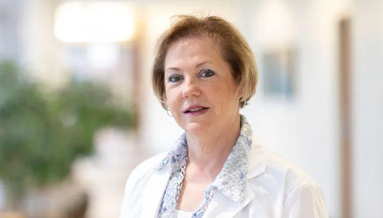 Dr. Julie May Stout - Ballwin, MO - Nurse Practitioner, Internal Medicine