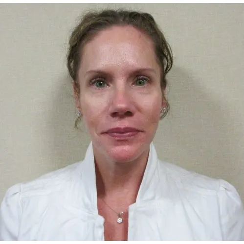 Dr. Elizabeth Guzzo - Roslyn, NY - Nurse Practitioner