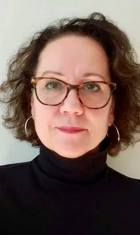 Dr. Miriam Martinez, PhD - New York, NY - Psychology