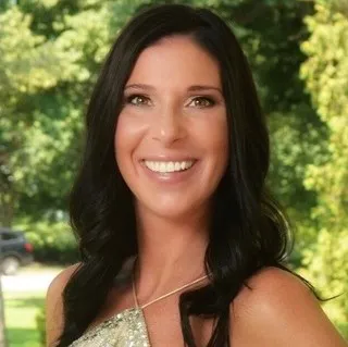 Dr. Elizabeth Jessica Smyth, Psy.D - Hauppauge, NY - Psychology