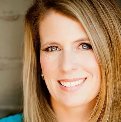 Dr. Carol Mclean, PhD - Gilbert, AZ - Psychology