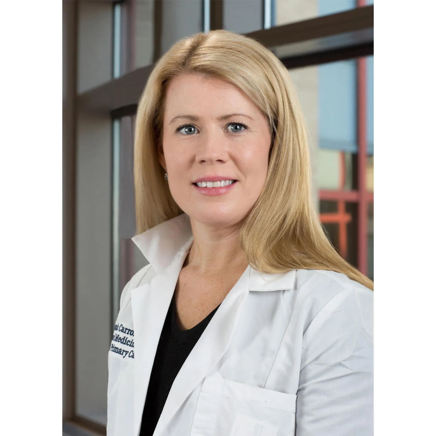 Dr. Niamh Ann Carroll, MD - Dedham, MA - Internal Medicine