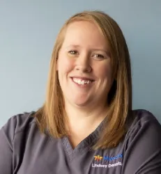 Dr. Lindsey Dennis, DC, DC